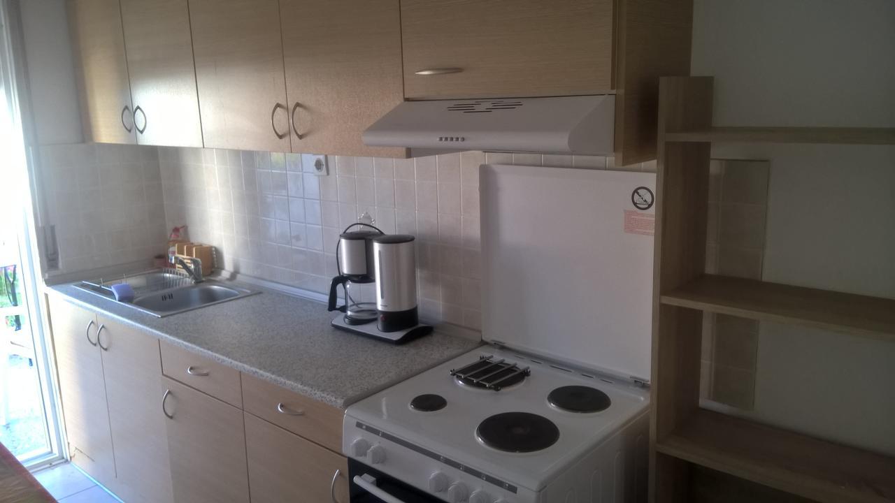 Gkoloi Studios & Apartments Kalyves Polygyrou Eksteriør billede